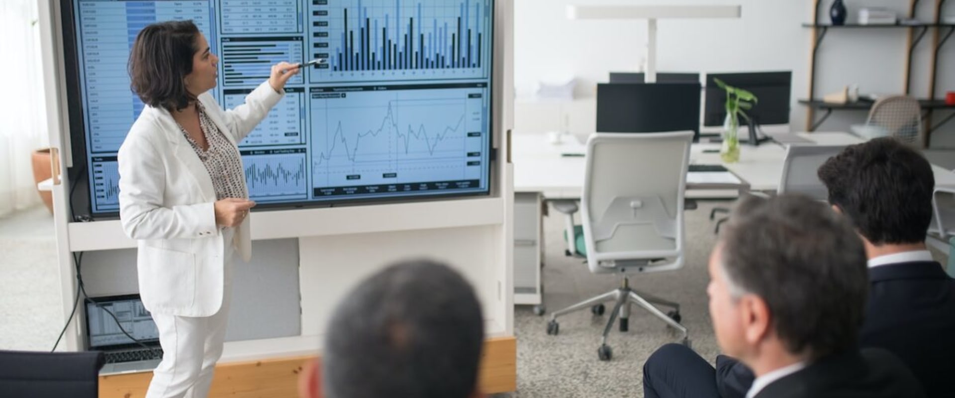 How to Provide Clear Explanations and Justifications for Your Dissertation Defense
